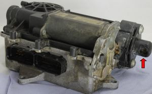 beschädigter Hydraulikanschluss Durashift