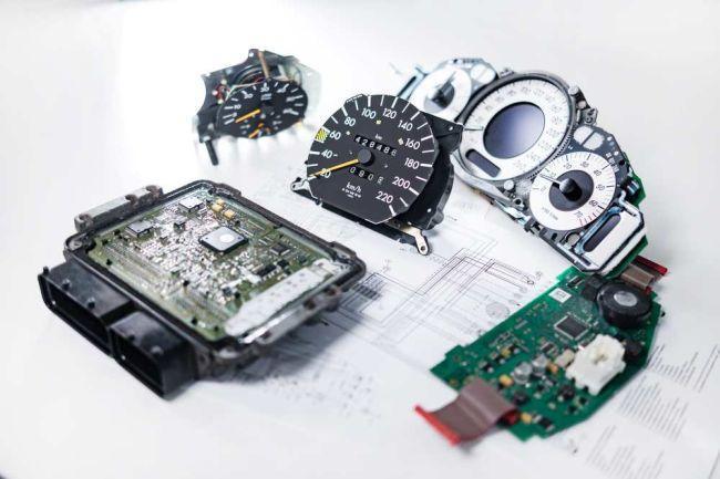 neu aufgearbeitete und geprüfte refabrikationsteile